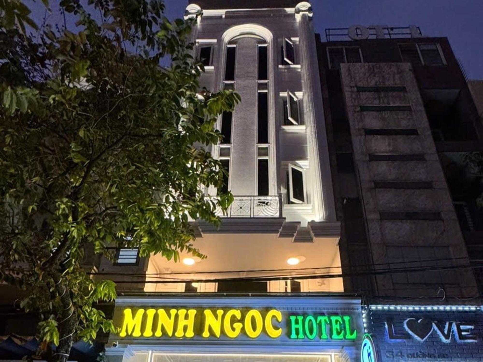 Minh Ngoc Hotel Thành Pho Ho Chí Minh Esterno foto