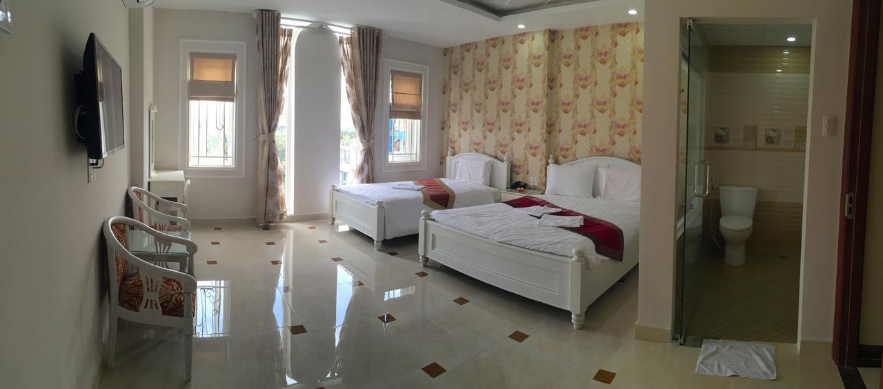 Minh Ngoc Hotel Thành Pho Ho Chí Minh Esterno foto