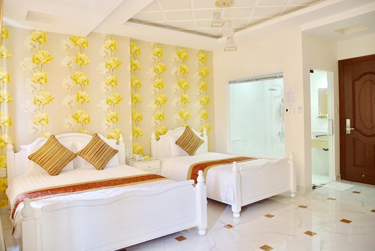 Minh Ngoc Hotel Thành Pho Ho Chí Minh Esterno foto